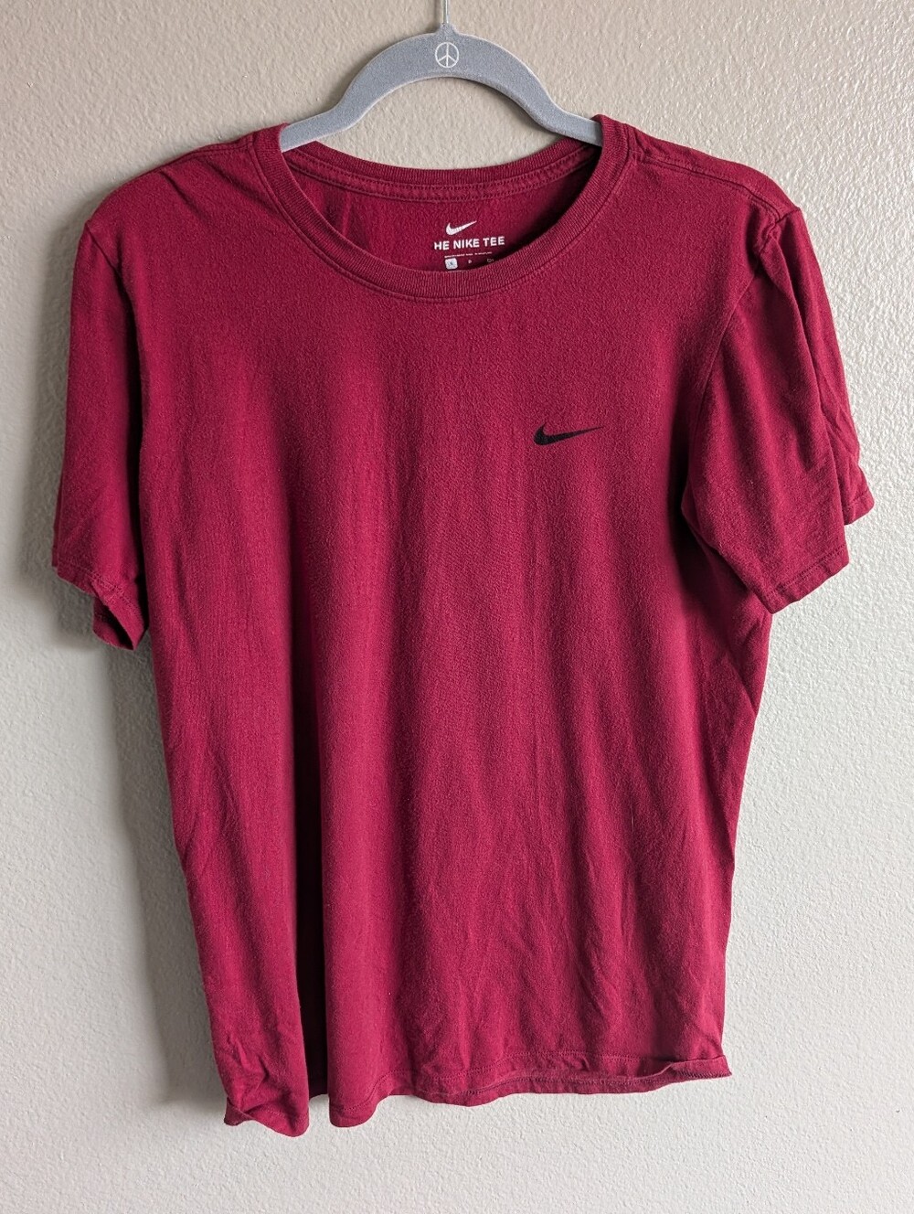 Nike The Nike Tee Maroon Red Swoosh Logo Athletic Casual Cut Basic Size Small